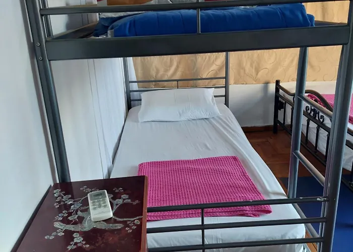 Shared Rooms Near Acropolis & Monastiraki Area Atenas, Grecia