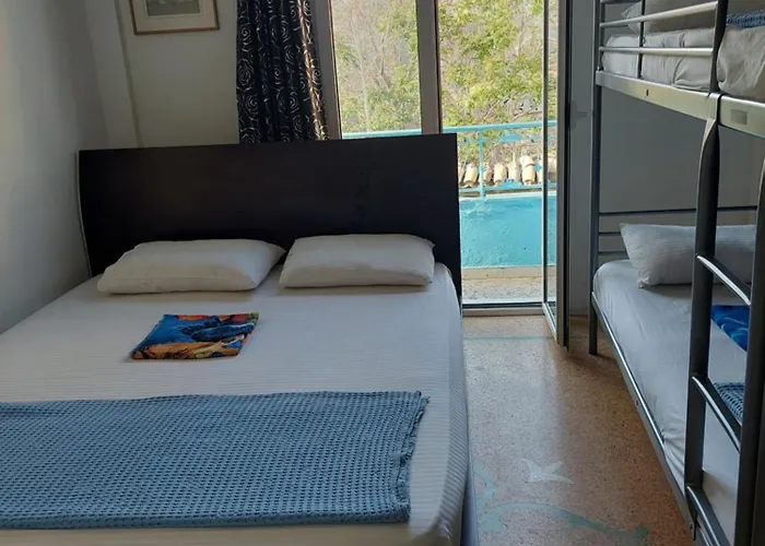Shared Rooms Lepeniotu Near Acropolis &Monastiraki Atenas, Grecia