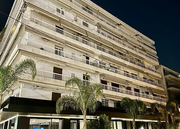 Edem Beachfront Seaview Dream Home In Beautiful Athens Riviera In Palaio Faliro, Griechenland