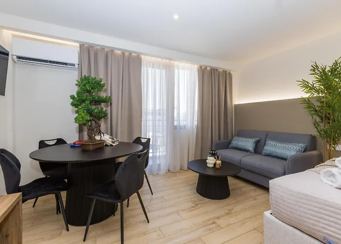 Raise Thiseio Stylish Living Athens, Greece