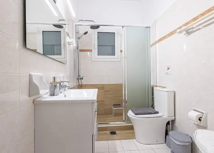 Acropolis Stylish 2Br Apartment - Center Of Atenas, Grecia