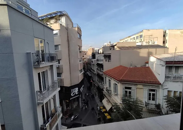 Athens Commercial, Греція