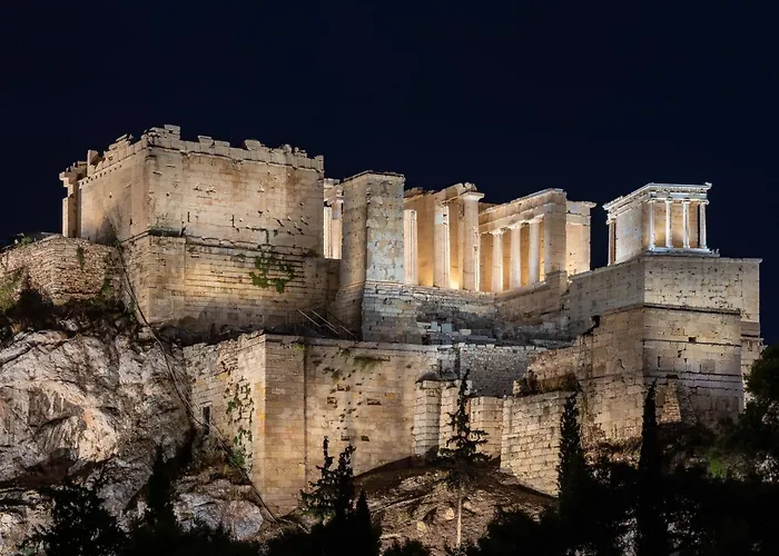 Xenia'S Elegant Acropolis Suite Athens, Greece