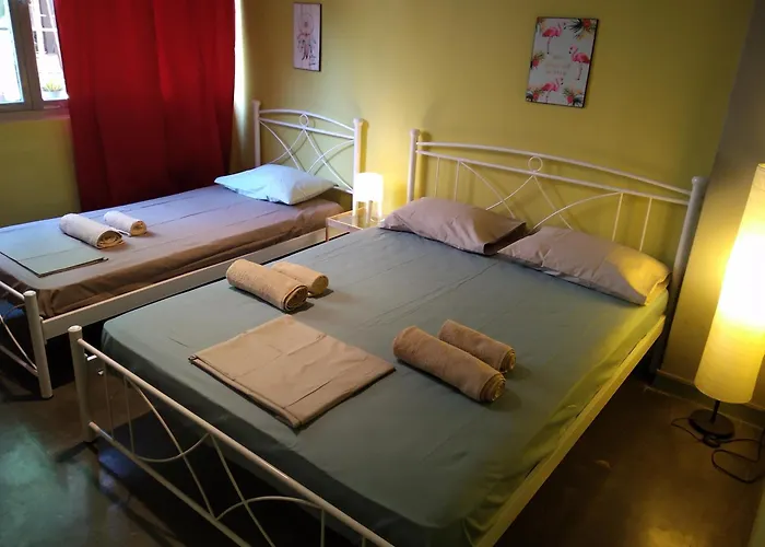 Acropolis Ermou Rooms At Plaka Ateny, Grecja