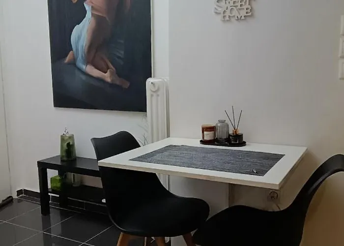 Modern Flat In City Center Athens, Greece