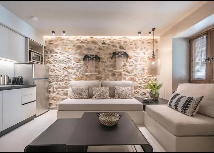 Apollonos 28 Luxury Suites Athens, Greece