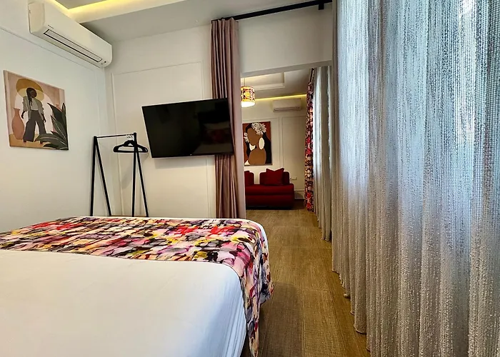 Garment District Suites Atenas, Grecia
