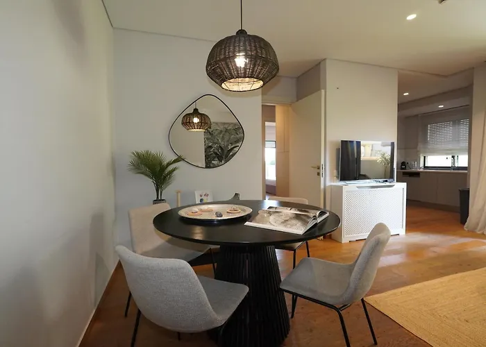Riviera Yacht Style Condo & Pool Access #Unoblu Athens, Greece