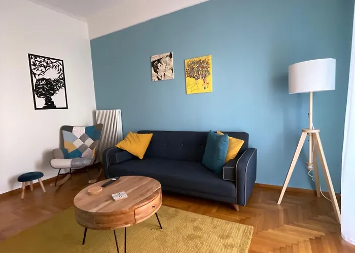 4 Family And Friends - Acropolis View Apartment Athens, Greece