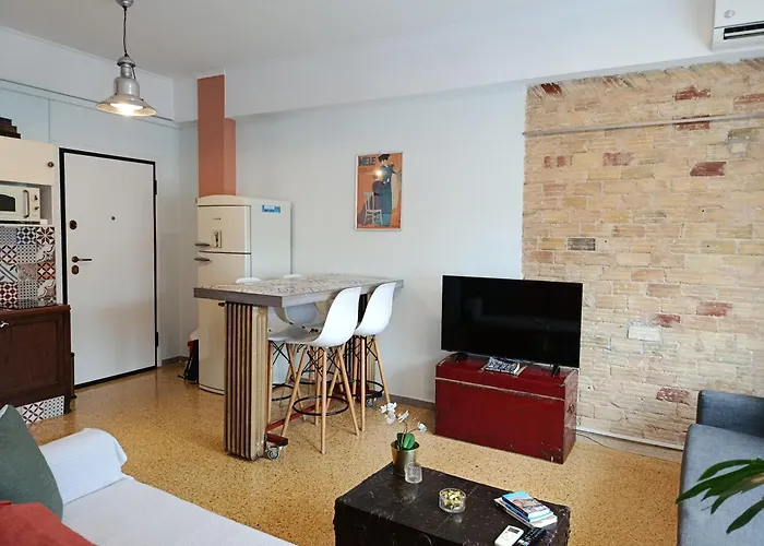 Na'Maste Apartments Athens, Greece