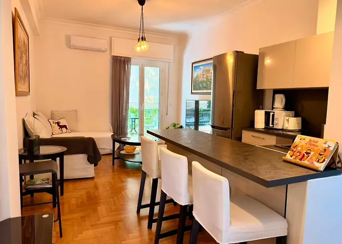 Amazing Apartment 2 Min To Acropolis Atenas, Grecia