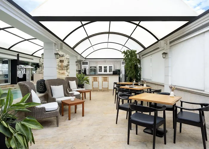 Coral Hotel Athene, Griekenland