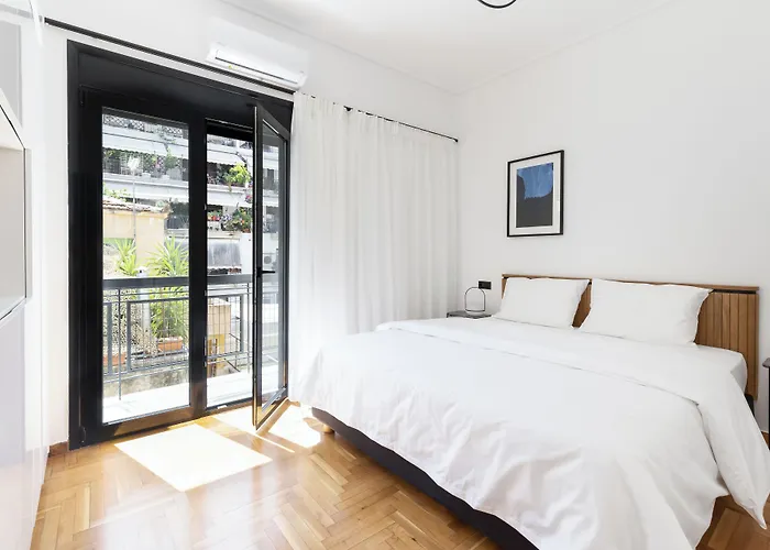 Elliot Neapoli, Athens Appartement, Griekenland