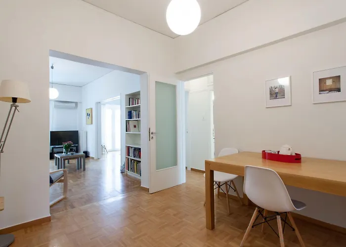 2 Bdrm Apt For Up To 6 Guests Next To Acropolis Museum Athens, Greece