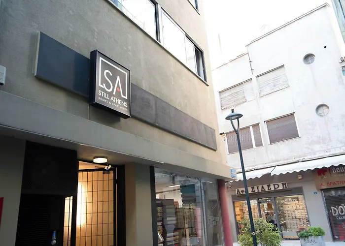 Still Αθήνα, Ελλάδα