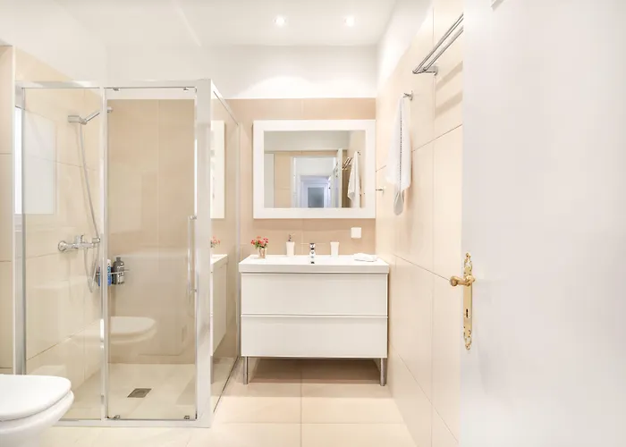 Athens Squared Apartments, Ελλάδα
