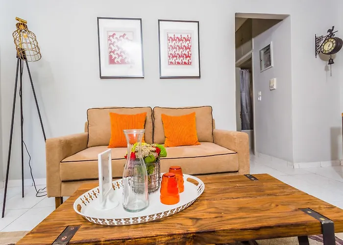 Aris Athens Suites, Grécia