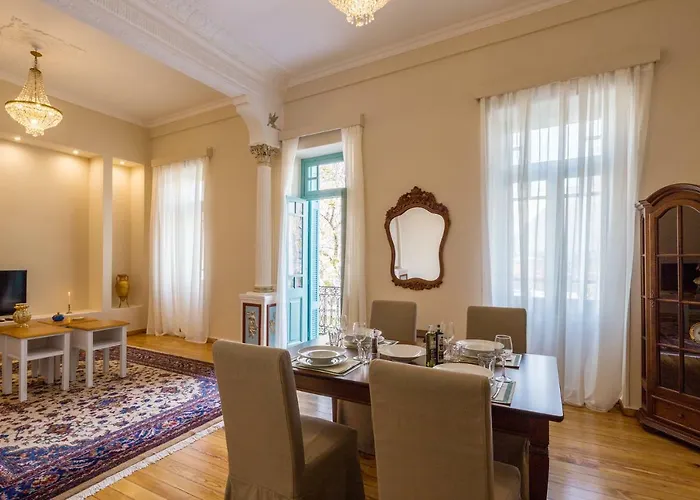 Artdecoathens Apartment, Greece