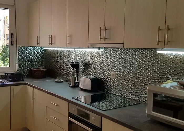 Spacious Apartment In The Historical Center Of Atenas, Grecia