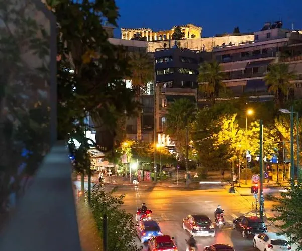 Elegant Apartment Near Acropolis Walk To Plaka & Metro Atenas, Grecia