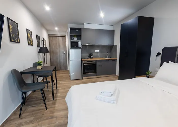 Raise Athens Metro Apartments