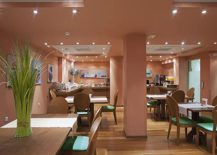 Athens Center Square Hotel
