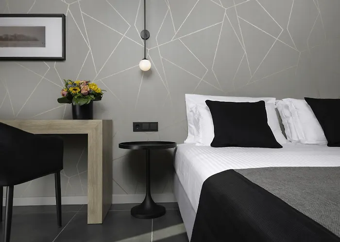 Azur Suites