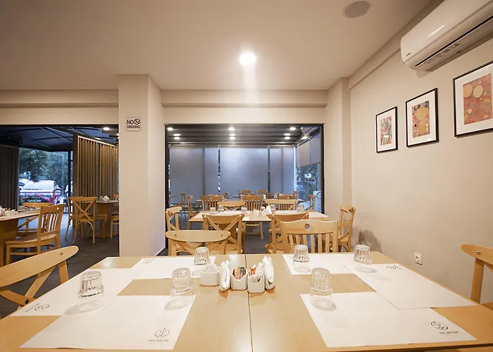 Falireon Hotel